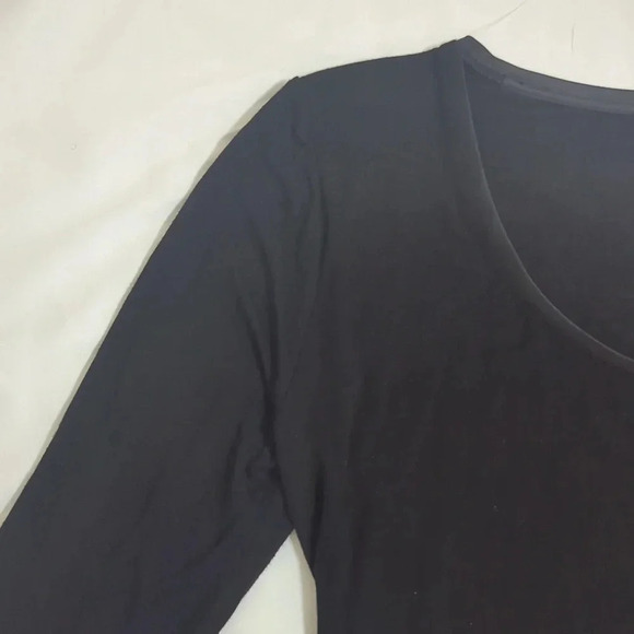 WHBM Long-Sleeve Scoop-Neck Tee, Color Black Size XS - Picture 6 of 14